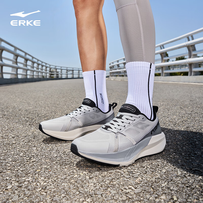 ERKE Running Shoes, Men's Sneakers, Soft Cushioning, Shock-Absorbing, Men's Style Running Shoes, Non-Slip, Wear-Resistant, for Running