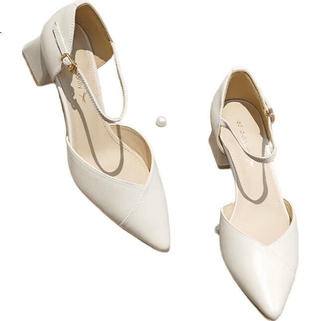 White Image 3