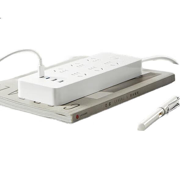 Удлинитель-пилот BULL GNV-U1676 с 6 розетками, 2 портами USB-C и 2 портами USB-A, 67 Вт, 1.8 м, белый