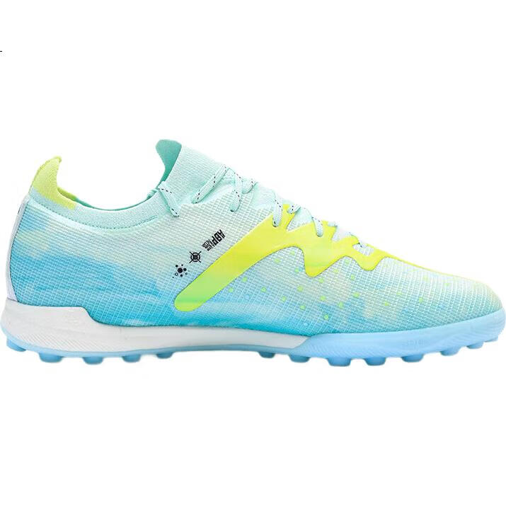 KELME Adult Soccer Shoes for Men, Jidian 3.0 Turf Cleats with Carbon Plates, Competition And Training Shoes, Light Water Green, Size 42.5