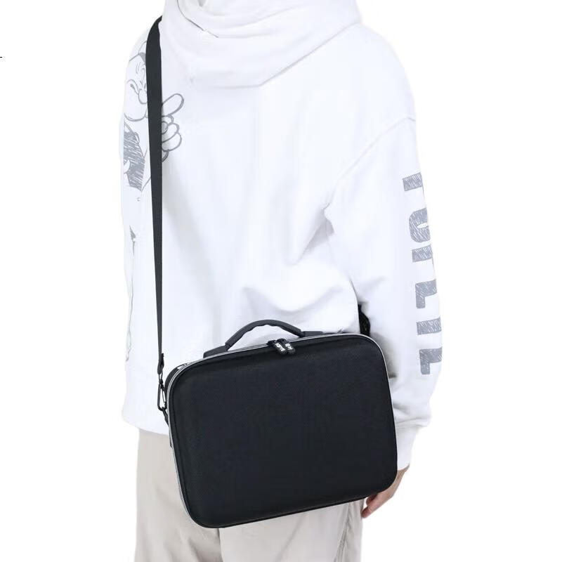 White Image 2