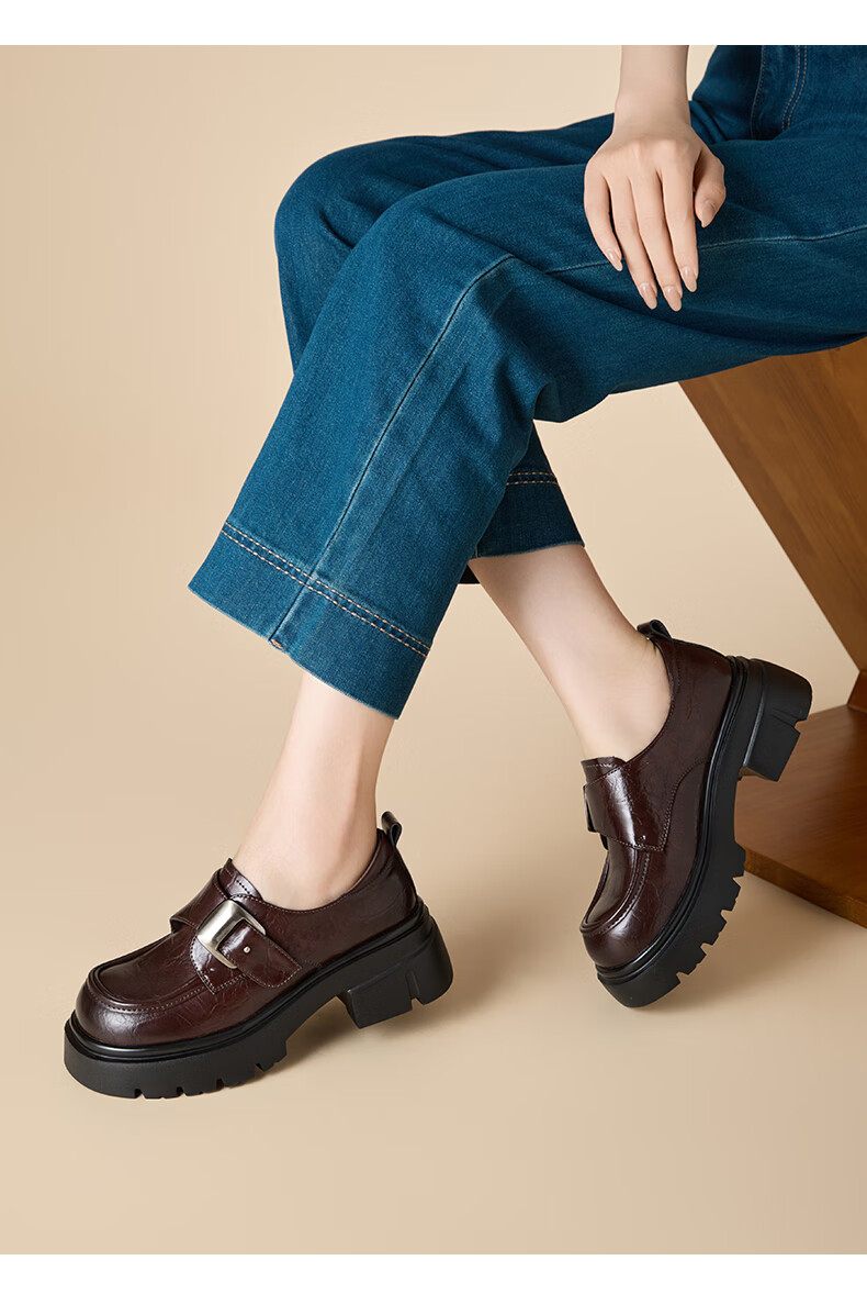 St&Sat Fleece-Lined Loafers for Women 2025 New Winter Warmth Small Size Height Increase British Style Comfortable Versatile Black Leather Shoes 5