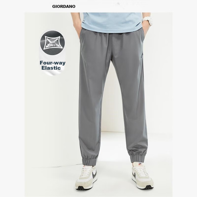 Giordano Men's Pants, Bone-Woven Label, Woven Four-Way Stretch, Elastic Waistband, Thin Style, Tapered Leg Pants for Men, 13114322