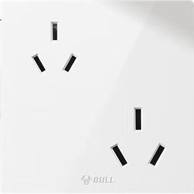 Розетка двойная с заземлением 10A/16A BULL G12Z234, цвет слоновая кость