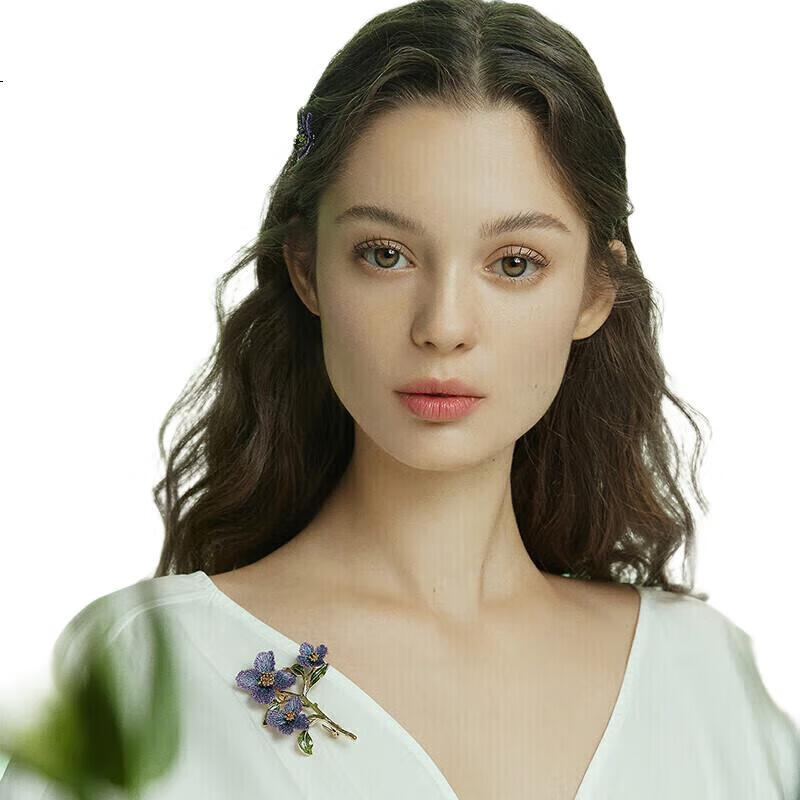 White Image 3