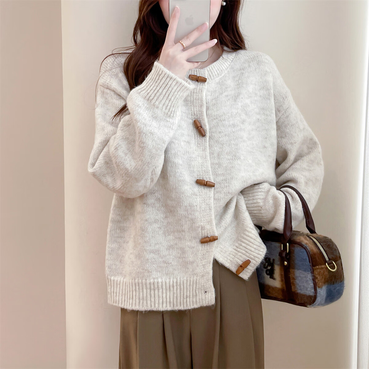 TonLion 2025 Autumn Women's Vintage Simple Round Neck Toggle Cardigan Versatile Korean Casual Fashion Jacket