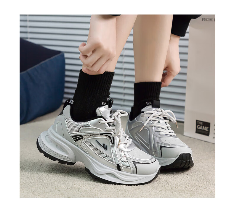 Warrior Women's Sneakers 2026 Spring New Leather Dad Shoes Thick Sole Height Increasing Couple Versatile Running Shoes 12