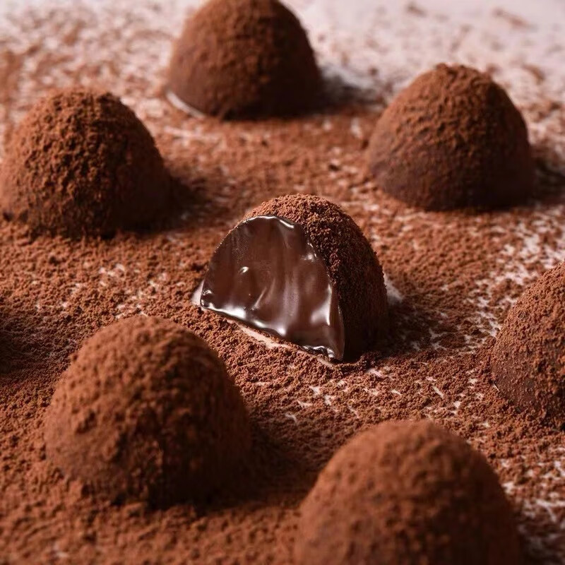 卜珂零点 黑松露巧克力258g 精美礼盒节日外出 休闲小零食生日礼物 伴手礼