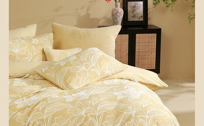 Mercury Home Textiles Belleese Four-Piece Milk Velvet 3D Carved Bedding Set A-Class Anti-Static Sheet Quilt Cover Warm Bedding Set for 1.8m Bed 8