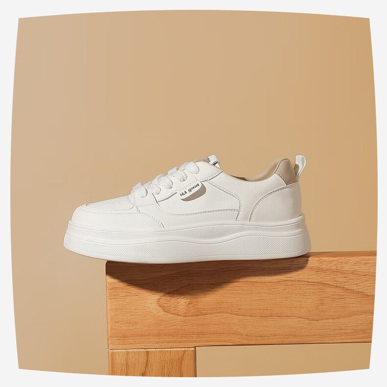 HLA Women's Shoes, Comfortable Height-Increasing Versatile White Sneakers, Casual Skateboard Shoes HDAYXW3CDP008, Beige And Silver Color, Size 37 8