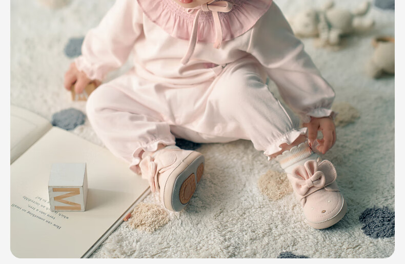 DAVE & BELLA Newborn Knitted Romper Autumn Outfit for Baby Girls, Class A Antibacterial Anti-Mite Cotton Onesie 2