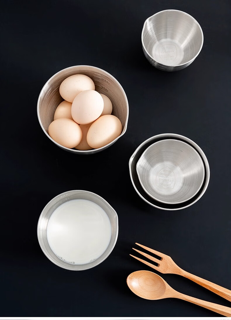 Onlycook 304 Stainless Steel Bowl Food Grade Egg Beating Bowl with Measurement Baking Salad Mixing Bowl Large Bowl - 400ml 10
