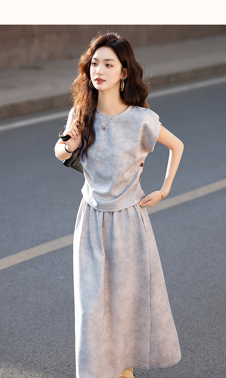 Demana Gradient Print Set Summer Elegant Round Neck Flutter Sleeve Top with Pleated Buttoned Flared Skirt Women's Two-Piece Set 11