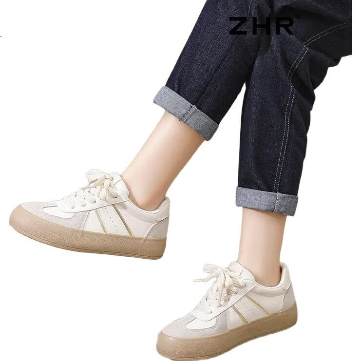 Женские кроссовки ZHR