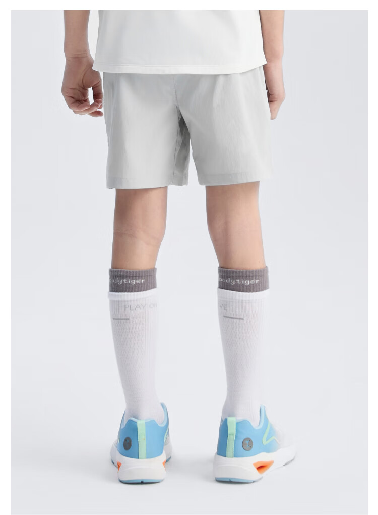 Moodytiger Boys' Shorts, Quick-Drying Lightweight Summer Children's Pants, Kids' Clothing, Simple Solid Color Versatile Loose Comfortable Sports Pants 10