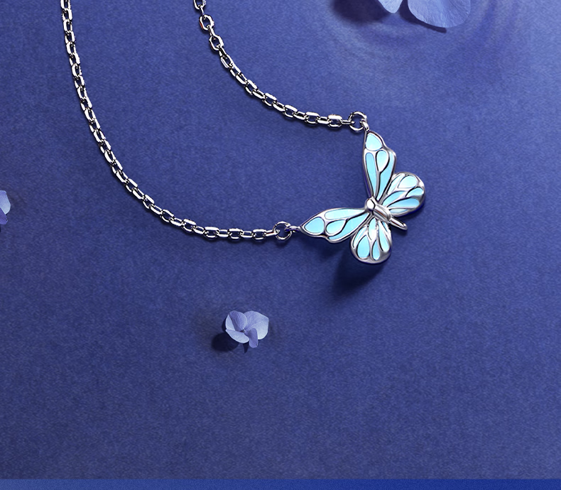 FanciFanci Butterfly Glow Necklace Light-Up Butterfly Silver Pendant Women's Luxury Birthday Gift for Girls 9