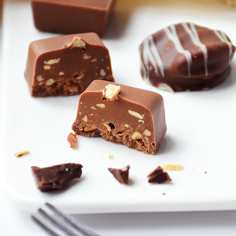 倍乐思（Beryl's）混合什锦巧克力礼盒 85g 进口儿童休闲出游零食喜糖 生日礼物