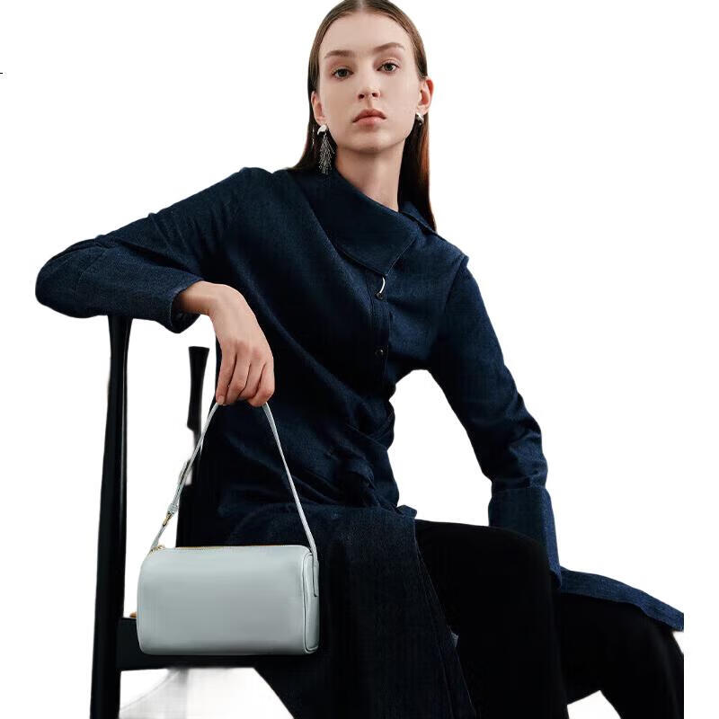 White Image 3