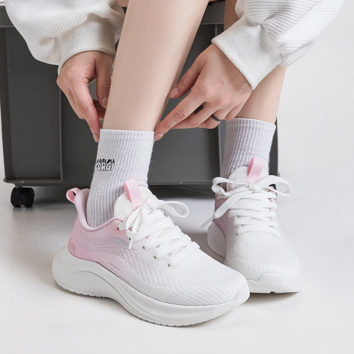 Huili Women's Mesh Sneakers, Summer Breathable Lightweight Casual Shoes WXJ0894, White Cherry Pink, Size 38