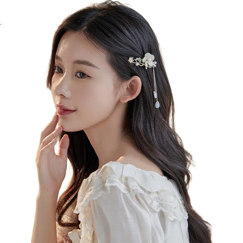 White Image 3