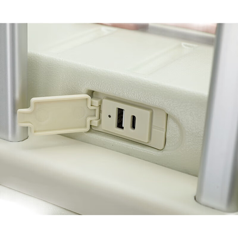 White Image 3