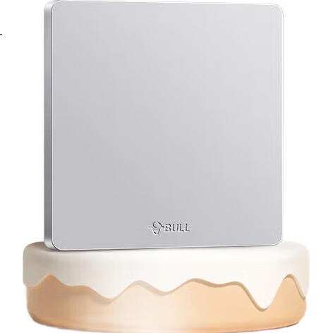 White Image 2