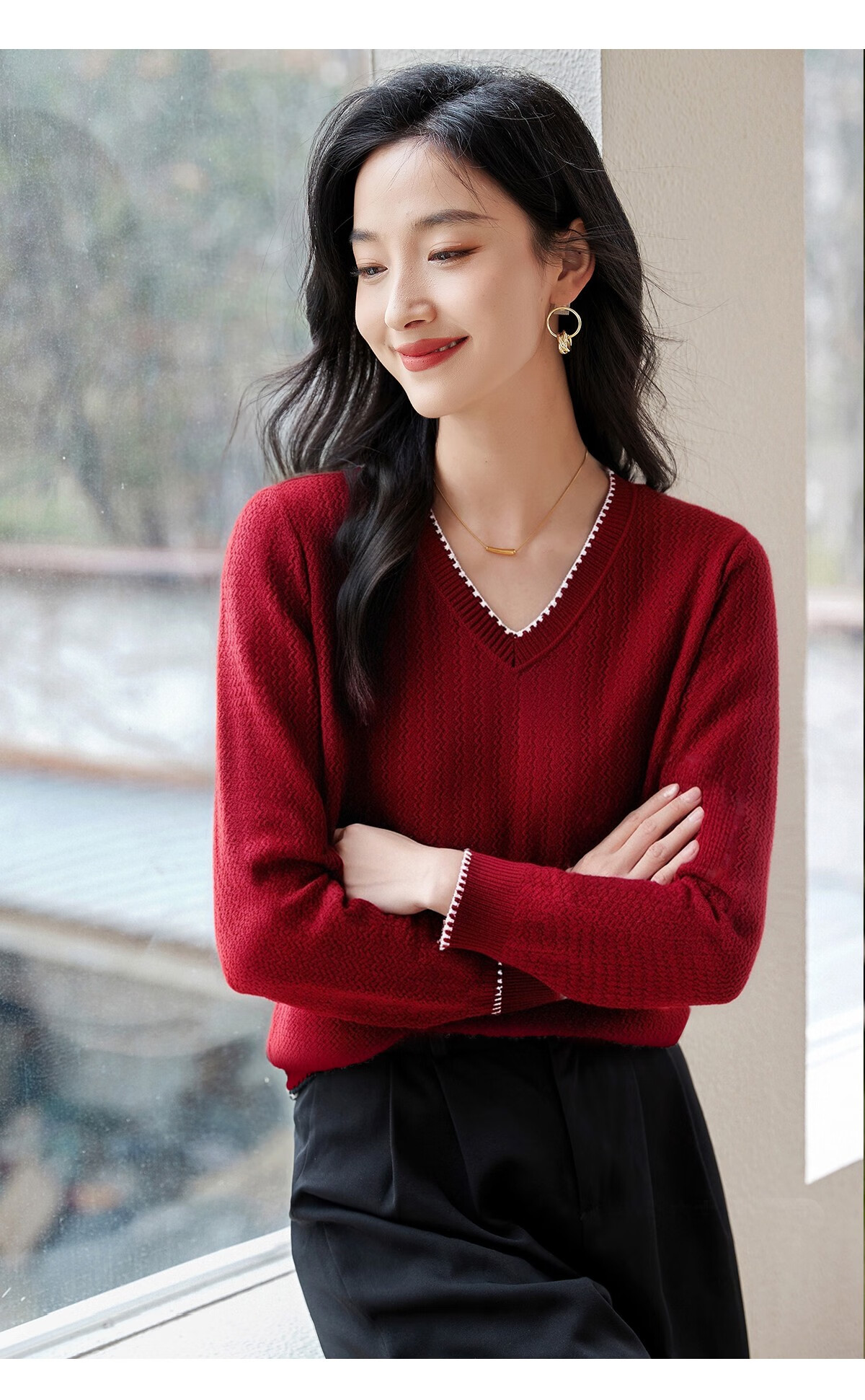 Chushen Women's Spring and Autumn Knitwear Fashionable Elegant V-Neck Color-Block Collar Long Sleeve Base Shirt S141Z3649 24