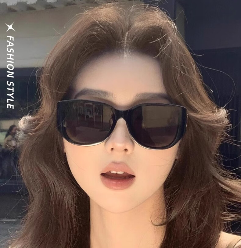 GOGOSOON 2025 New Style Retro Sunglasses for Women, Elegant UV400 Anti-UV Large Face Slimming Polarized Sunglasses 1