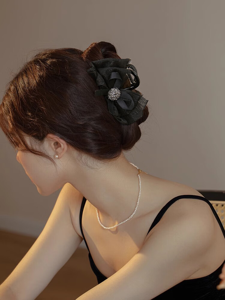 Xiangwan Layered Tulle Bow Hair Clip Hair Claw Shark Clip Hairpin Hair Accessory for Updo 1