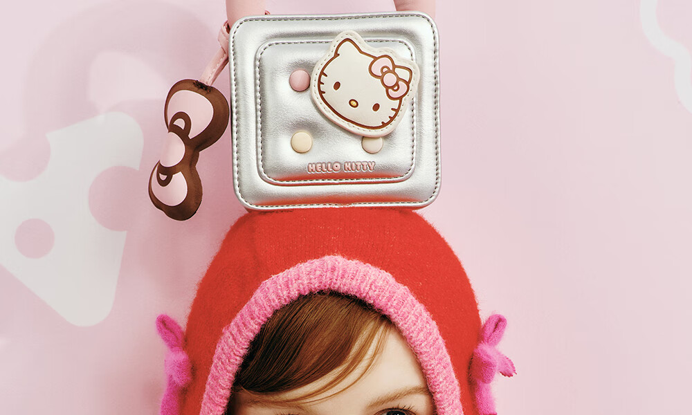 Toutou Birthday Gift, HelloKitty Shoulder Bag, Sanrio Waffle Bag, Red Hello Kitty Zodiac Year Souvenir 3