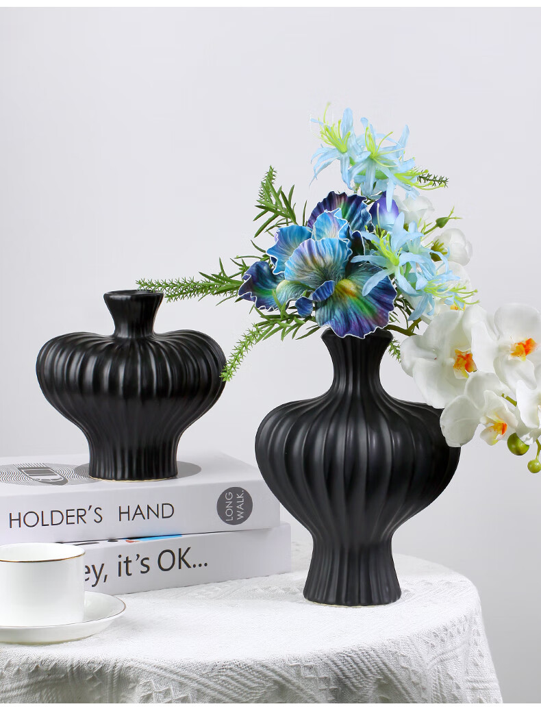Qiju Yaji Wabi-Sabi Style Curved Luxury Ceramic Vase White Tall 30203 2