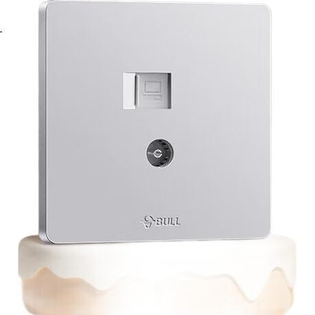 White Image 3