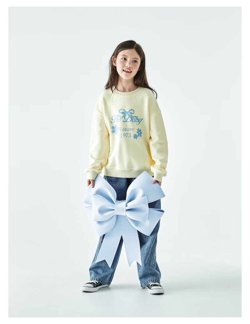 Kechu 2025 Autumn New Parent-Child Collection for Older Girls, Round Neck Sweatshirt with Loose Long Sleeves, Bow Tie Print Top 10