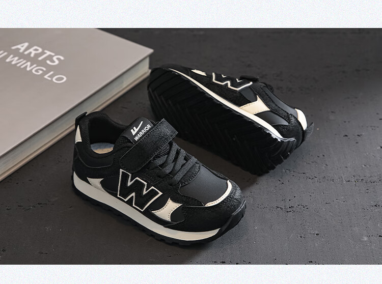 Warrior Children's Shoes, Spring Velcro Thick-Soled Comfortable Running Shoes for Boys And Girls WZCL1622 Black And White 27 3