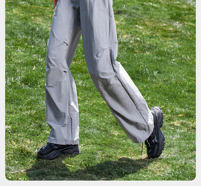 ESE-Y Quick-Dry Cooling Cargo Pants for Women, 2025 Summer New Style, Sun Protection Thin Wide-Leg Loose Paratrooper Pants, Gray And White, Size 28 34