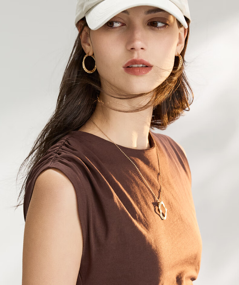 ELLE Baseball Cap for Women, All-Season Sun Protection Hat, Large Circumference High Crown Visibly Small Brim Cap for Men, Gift 35