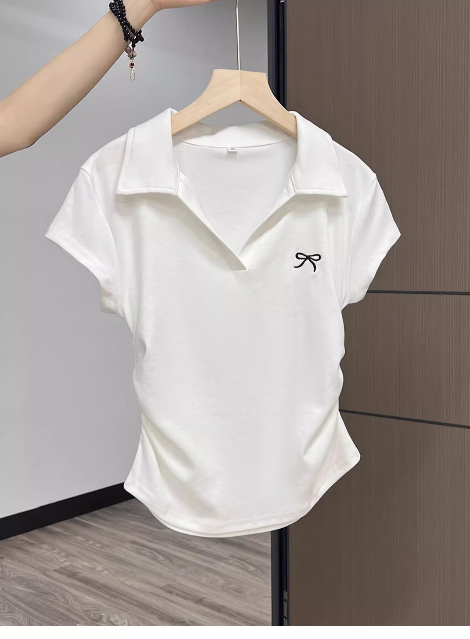 Woodpecker POLO Collar Pure Desire Short Sleeve Bow Embroidery Shoulder T-Shirt Women Slim Fit Cropped Top White L 2