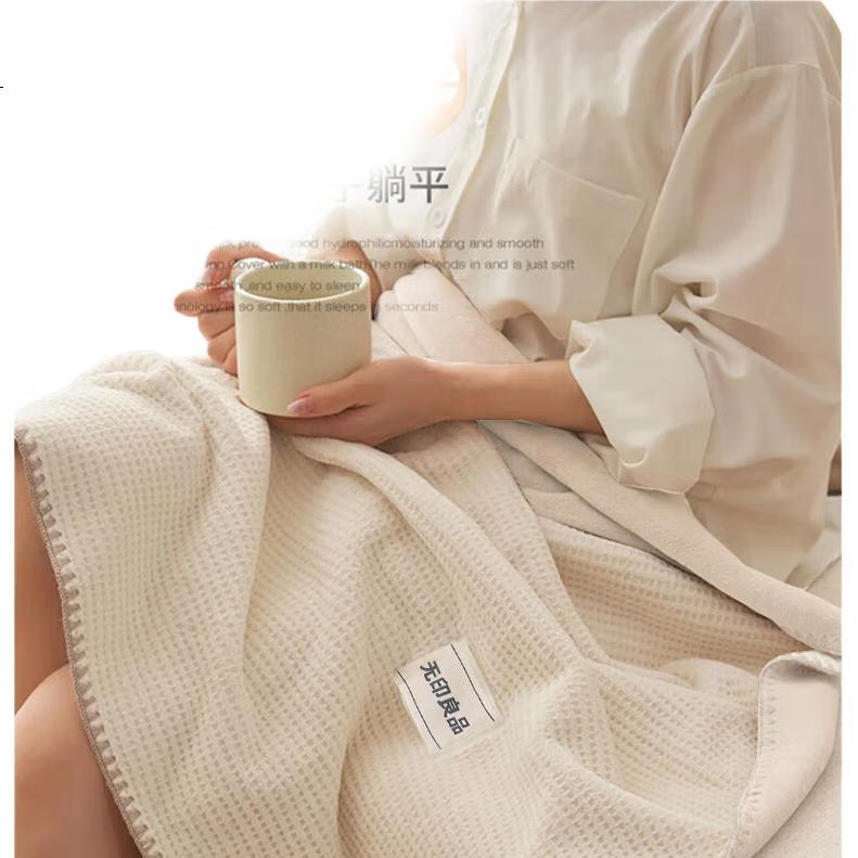 Плед из фланели Wuyinliangpin, 150*200 см, молочно-абрикосовый