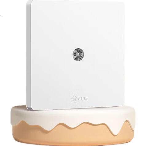 White Image 2