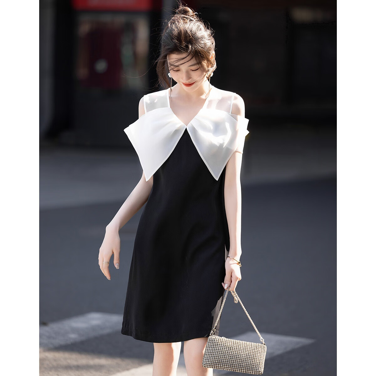 Dme [Xian Gan Shang Fen] Summer Princess Bow Tie See-Through Spliced V-Neck Draping 80D Linen Women's Dress