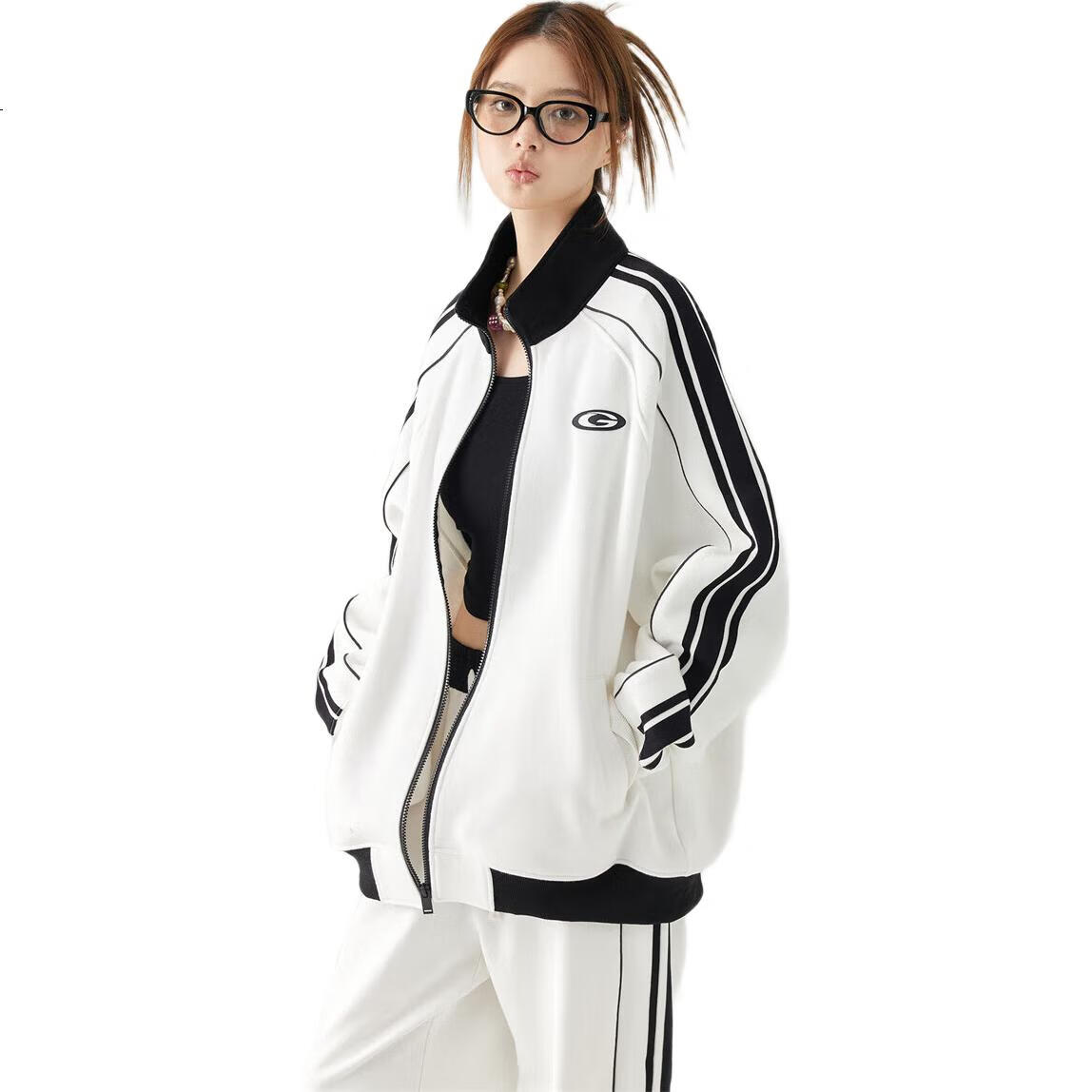 White Image 3