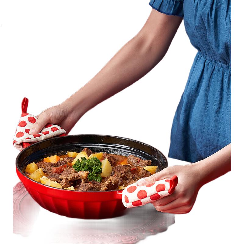 Эмалированная кастрюля