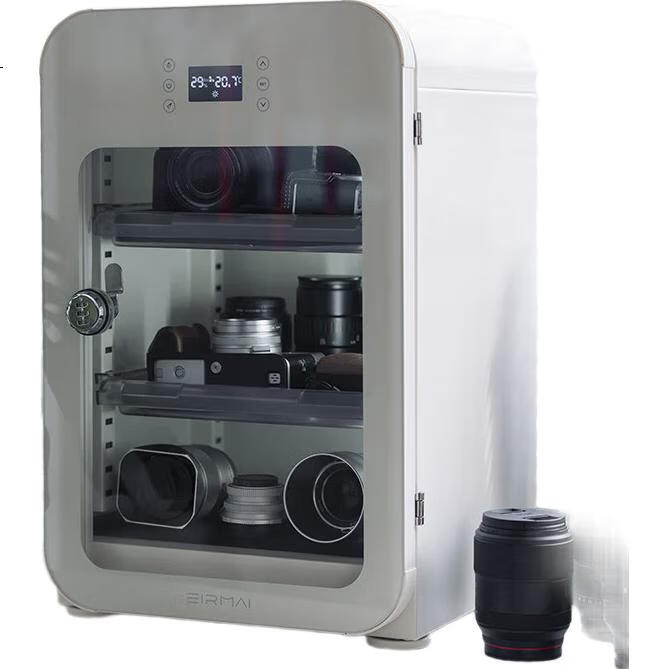 White Image 2