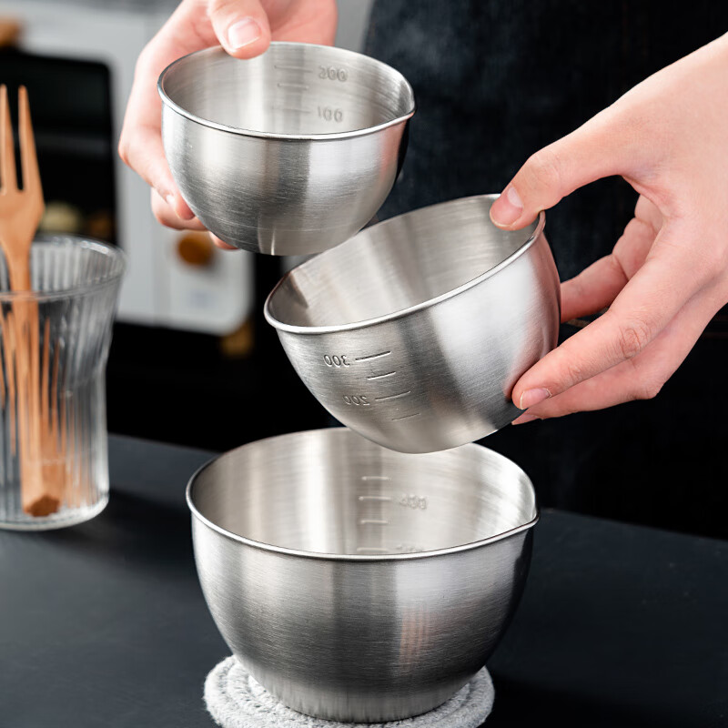 Onlycook 304 Stainless Steel Bowl Food Grade Egg Beating Bowl with Measurement Baking Salad Mixing Bowl Large Bowl - 400ml