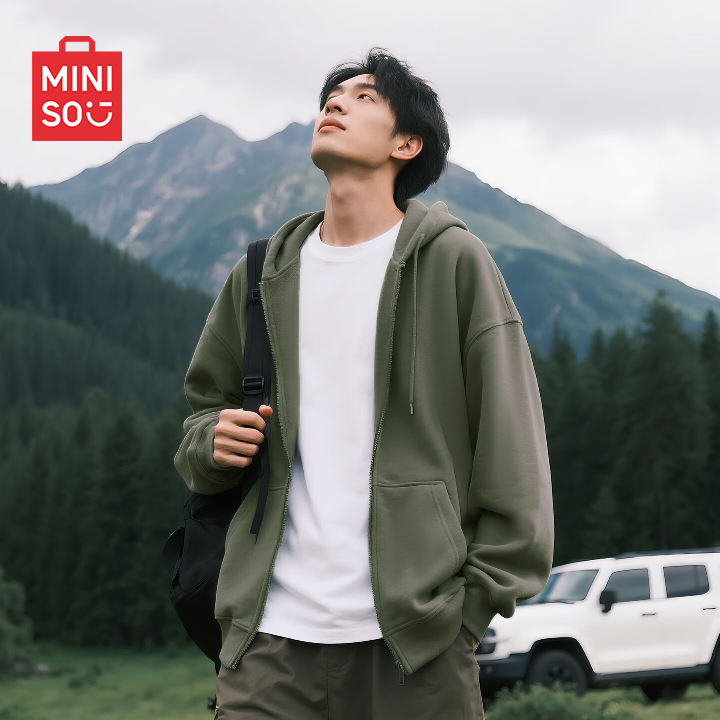 MINISO Hooded Sweatshirt Jacket for Men, Spring And Autumn Style, Casual Versatile Heavyweight Zip-Up Cardigan, Men's Clothing Z, Bean Green, M