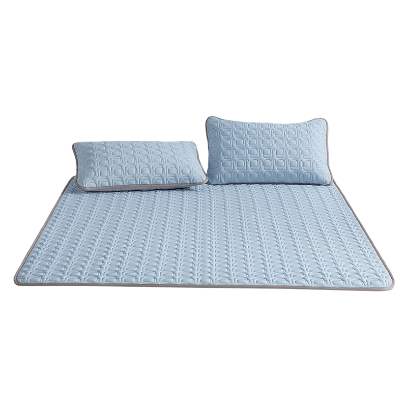 Dunlopillo Class A Cool Natural Latex Cooling Mat Set of Three, Foldable Washable Mattress Companion for 1.5m Bed, Ice Blue