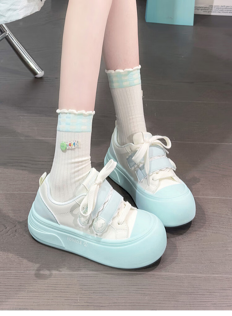 RENBEN Cute Velcro White Sneakers for Women, Popular Chunky Shoes, Versatile Canvas Shoes, White (Leather Surface), Size 40 48