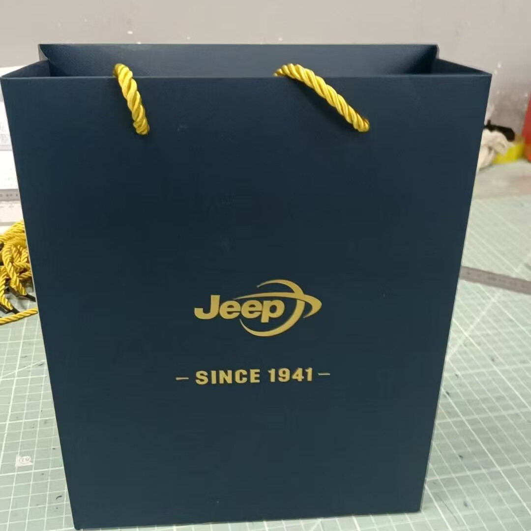 JEEP Бренд Оригинальная подарочная сумка/сумка/подарочная сумка, Рождественский и новогодний подарок для парня