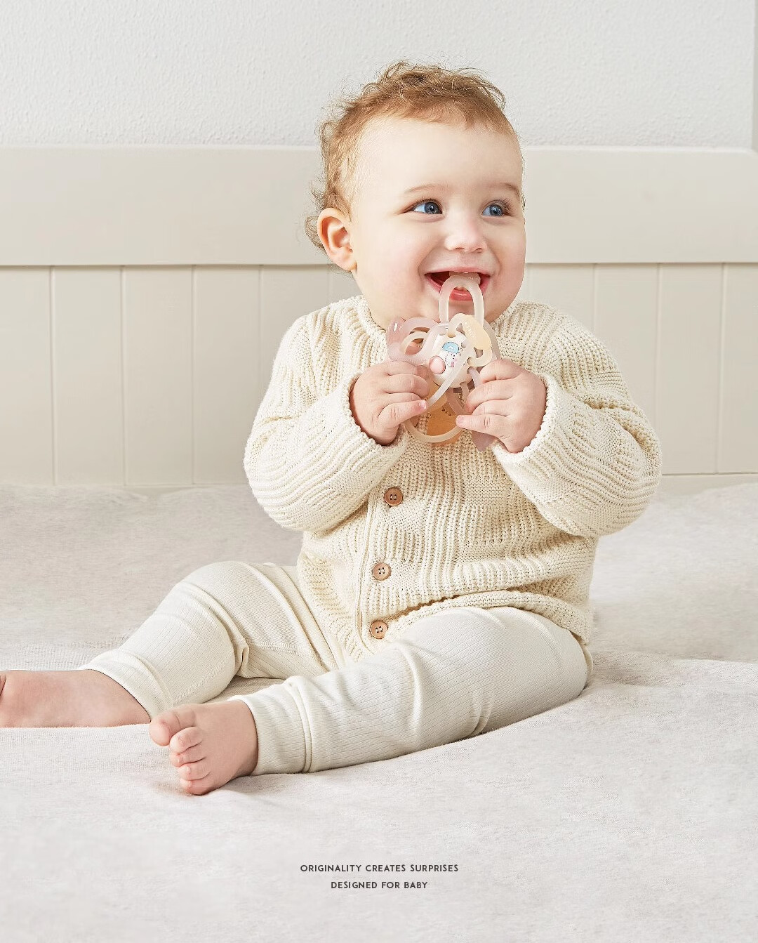 Banshi Li Manhattan Handheld Ball 0-1 Year Oral Stage Infant Teething Soothing Toy Food-Grade Teether Stick 2