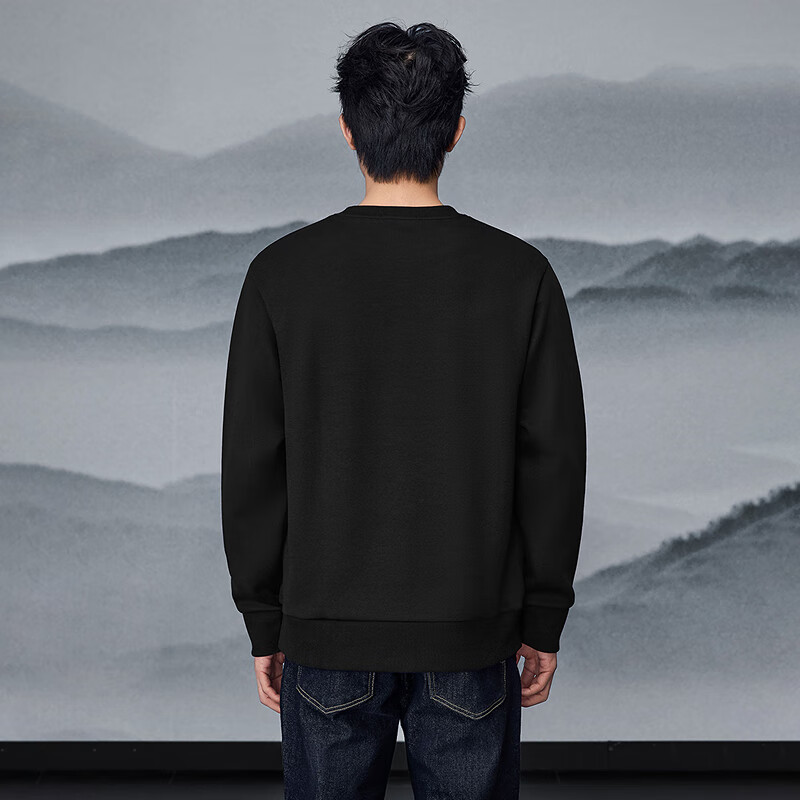 HLA Men's Autumn 2025 Mountain Not High Series Embroidered Flower Soft Long Sleeve Men's Sweatshirt